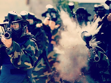 Full Day Paintballing with 1000 Free Paintballs in London