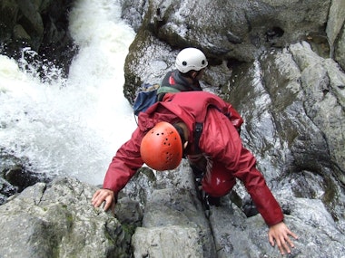 Half-Day Gorge Walking in Newcastle