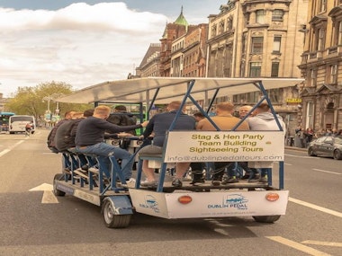 Pedi Bus Pub Crawl in Dublin