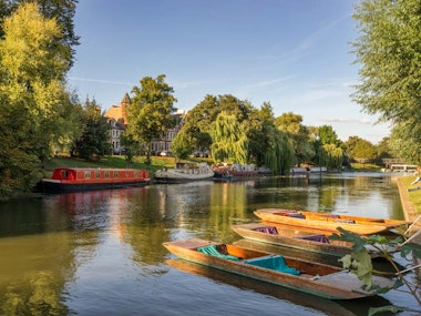 Punting Experience (One Hour) in Bath