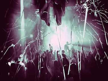 Jump & Drink Package in Bournemouth