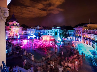 Saturday Night Sparty in Budapest