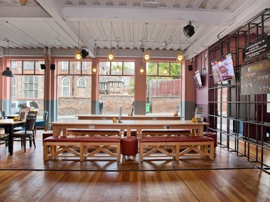 Bottomless Brunch at The Hope & Anchor in Liverpool