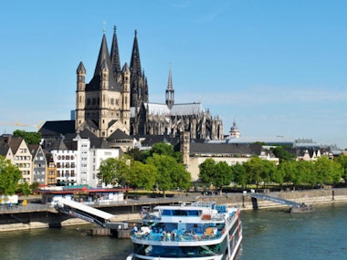 River Cruise Sightseeing Tour in Cologne