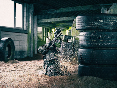 Indoor Paintballing incl. 200 Balls in Brussels