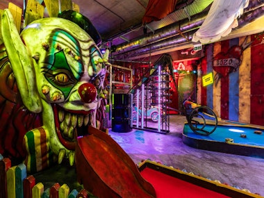 Junkyard Golf - Tier 1 Package in Leeds