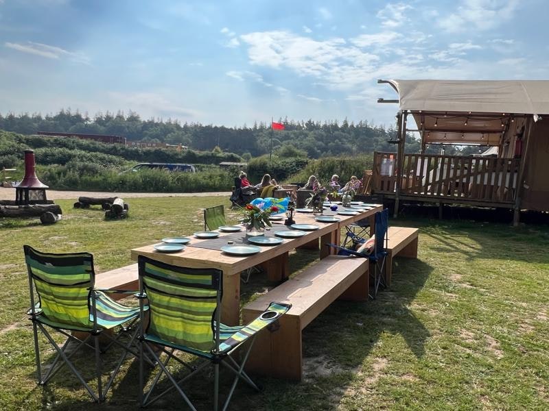 Glamping Pub Game Package