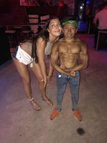 Dwarf Handcuff in Liverpool