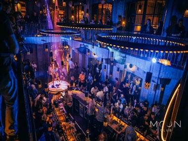 Moon Club - Velvet Lounge in Prague