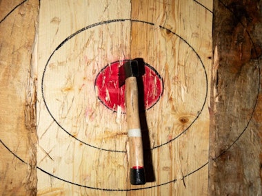 Urban Axe Throwing in Hamburg