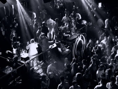 VIP Entry - Teatro Barcelo in Madrid