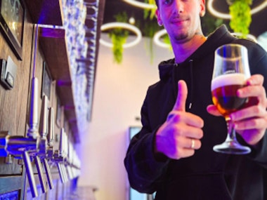 Self Tapping Pub in Prague