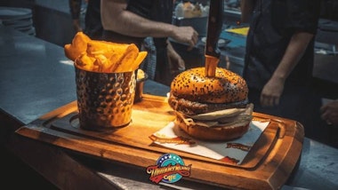 Burger & Pint at Thunder Road in Dublin