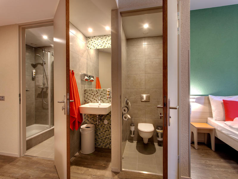 Meininger West Hotel