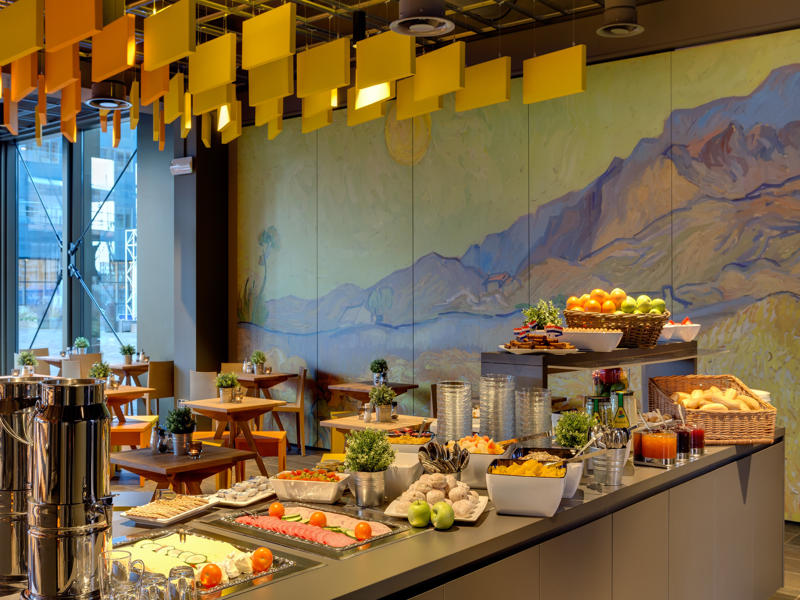 Meininger West Hotel