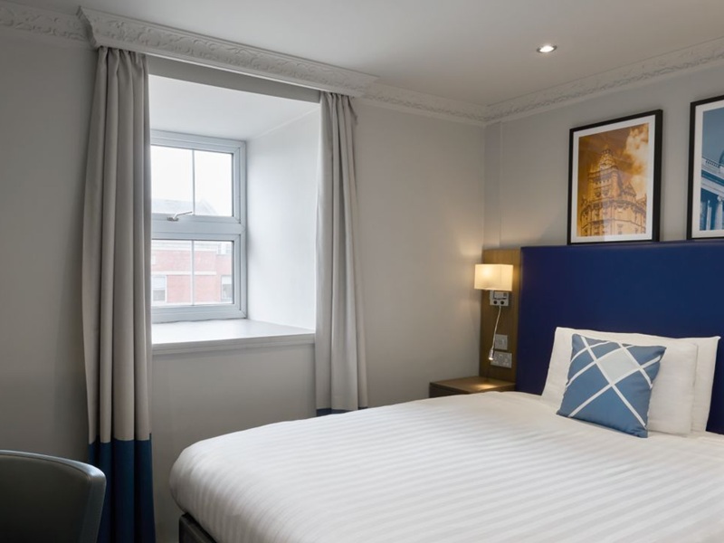 Four Points Flex Nottingham