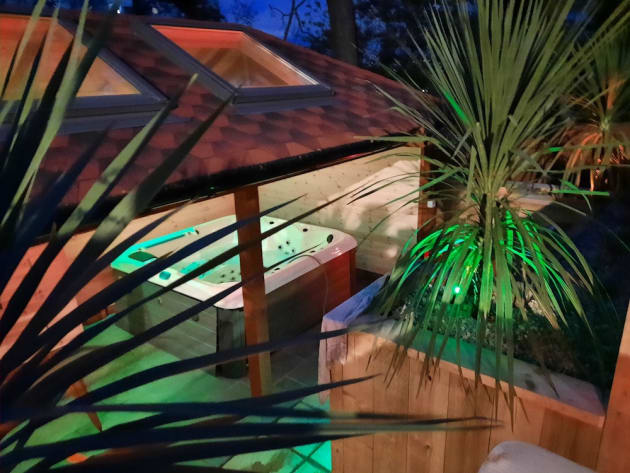 The Mount Stuart Hotel