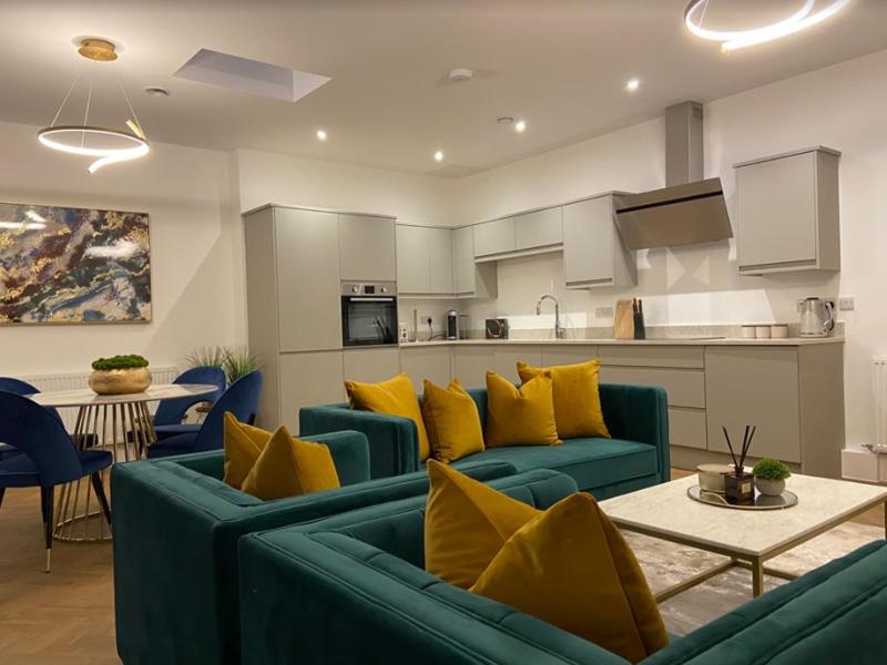 York Riverside Apartments