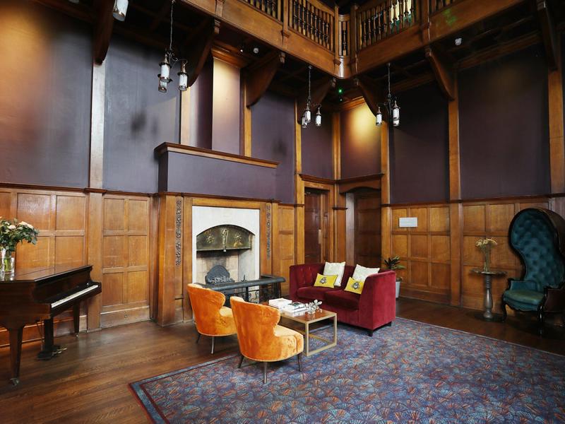 Elmbank Hotel & Lodge