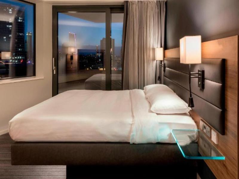 Moxy London Stratford