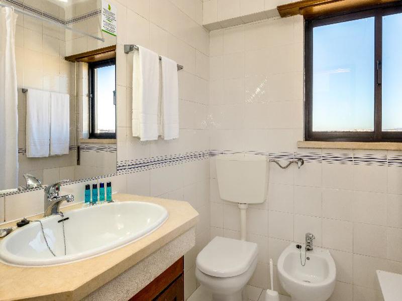 Janelas Do Mar - Algarve