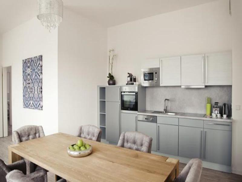 Apartments Rosenthal Residence