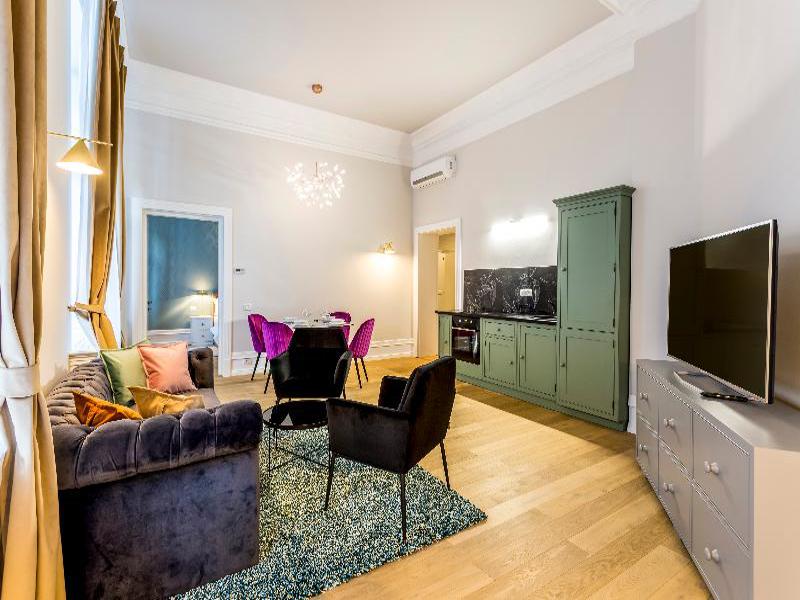 Matisse Bucharest Old Town