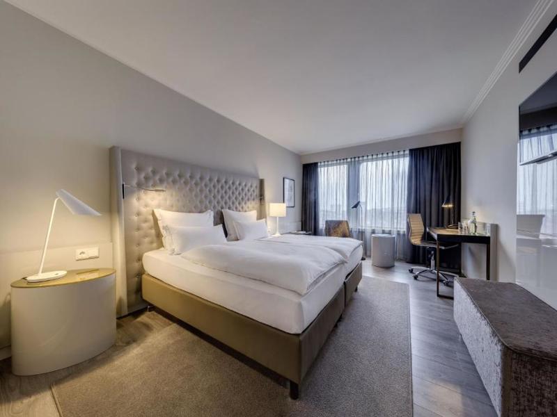 Clayton Hotel Dusseldorf