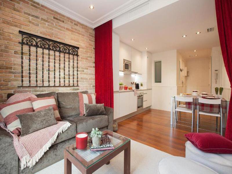 EnjoyBcn Gaudi Apartments