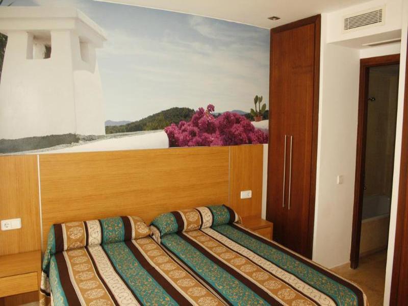 Jet Apartments - Playa Den Bossa