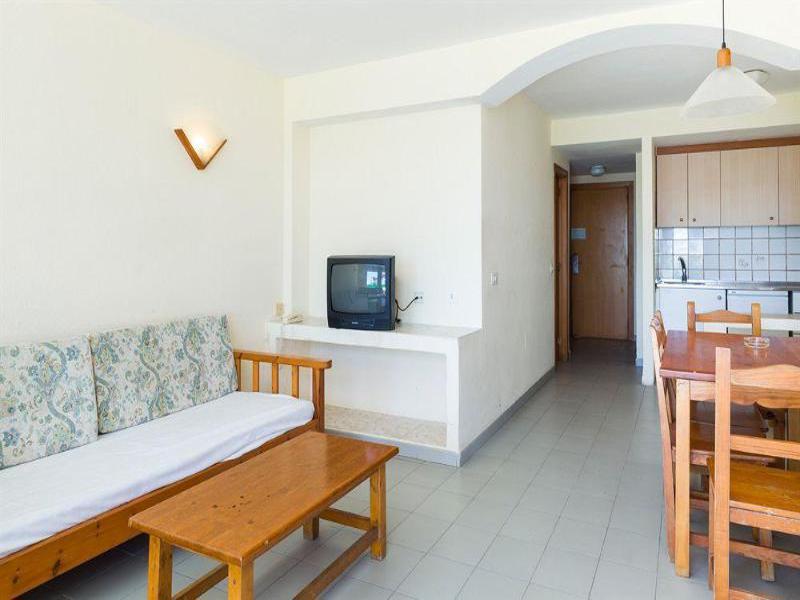 Jet Apartments - Playa Den Bossa