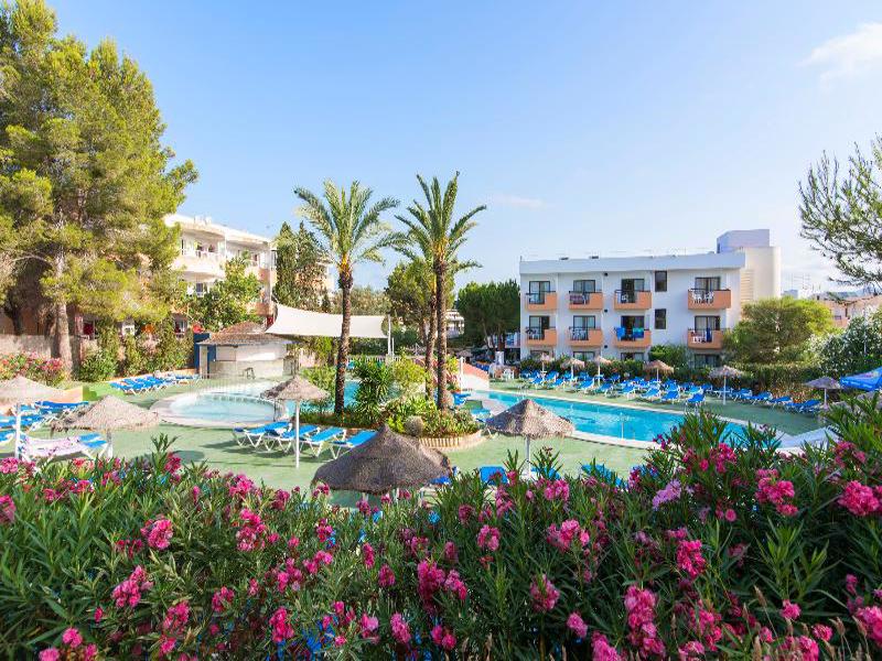 AzuLine Hotel Mar Amantis - San Antonio