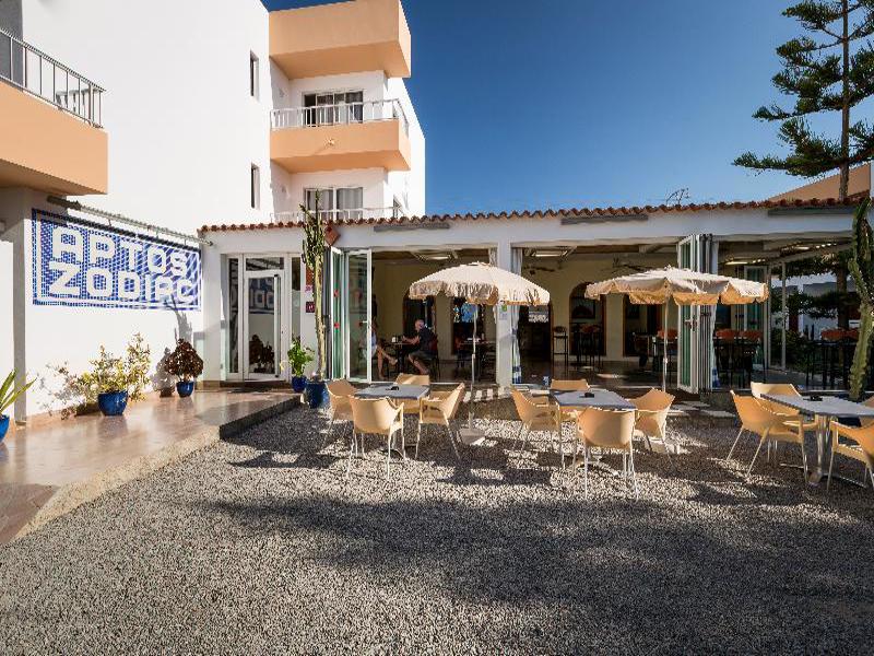 Apartamentos Zodiac - San Antonio