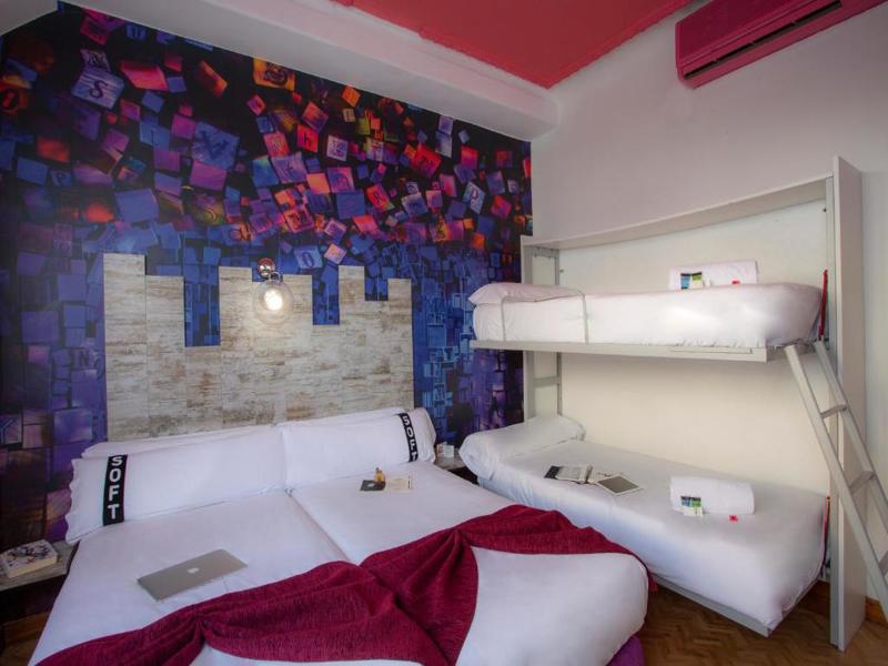 Casual Del Teatro Madrid