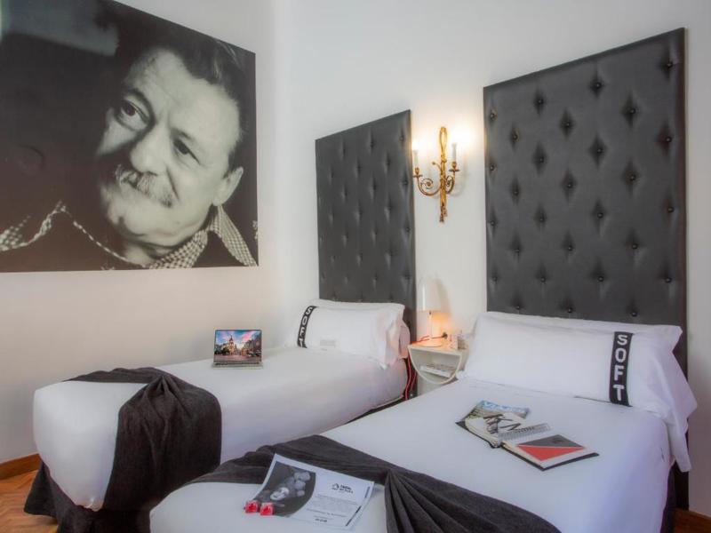 Casual Del Teatro Madrid