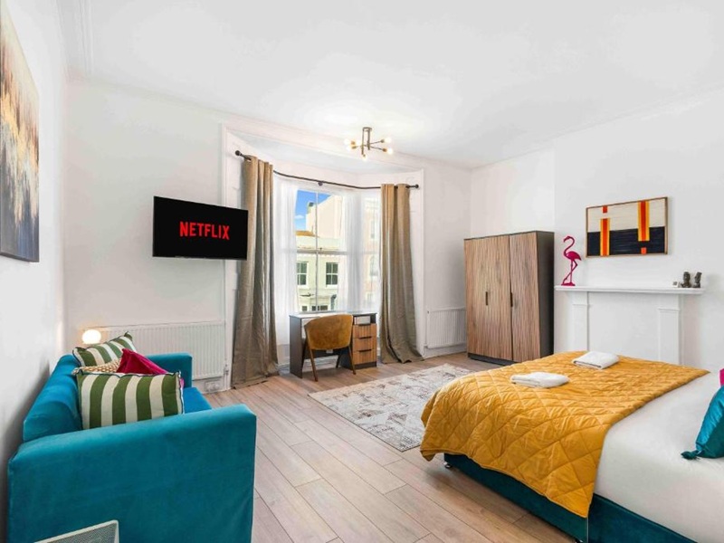 Hove Above Apartment