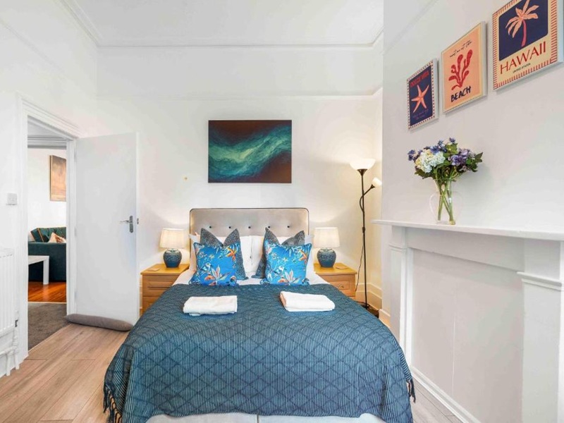 Hove Above Apartment